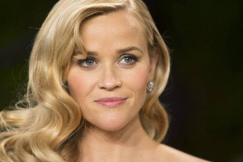Reese Witherspoon fala sobre relacionamento abusivo quando jovem