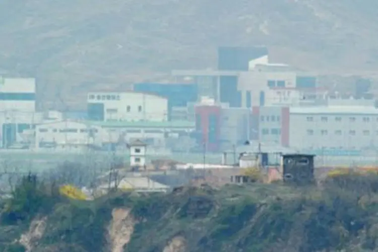 
	Posto de observa&ccedil;&atilde;o norte-coreano perto do complexo de Kaesong: a ONU pediu nesta quarta-feira &agrave; Coreia do Norte que &quot;leve a s&eacute;rio&quot; a oferta de di&aacute;logo da Coreia do Sul&nbsp;
 (Kim Jae-Hwan/AFP)