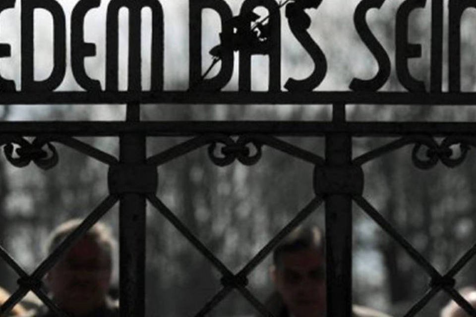 Alemão de 88 anos é acusado por massacre nazista