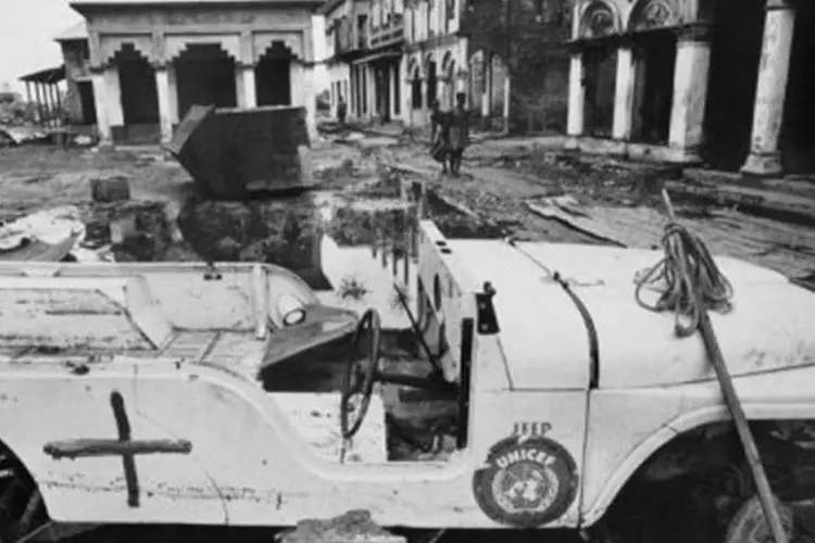 
	Carro da Unicef nas ruas de Madhabpur na guerra indo-paquistanesa de 1971: ele &eacute; o terceiro pol&iacute;tico condenado pelo Tribunal Internacional de Crimes (TCI) com sede em Dacca
 (AFP)