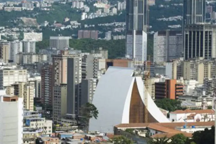 
	Vista do mausol&eacute;u, em Caracas: o espa&ccedil;o de 2.000 metros quadrados tem capacidade para receber at&eacute; 1.500 pessoas
 (Leo Ramírez/AFP)