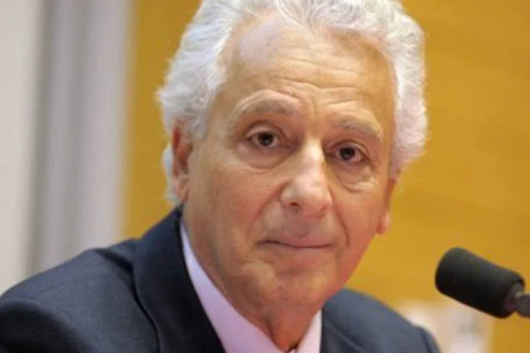 Pierre Dukan: as receitas do médico foram muito criticadas pela comunidade científica (Eric Piermont/AFP)