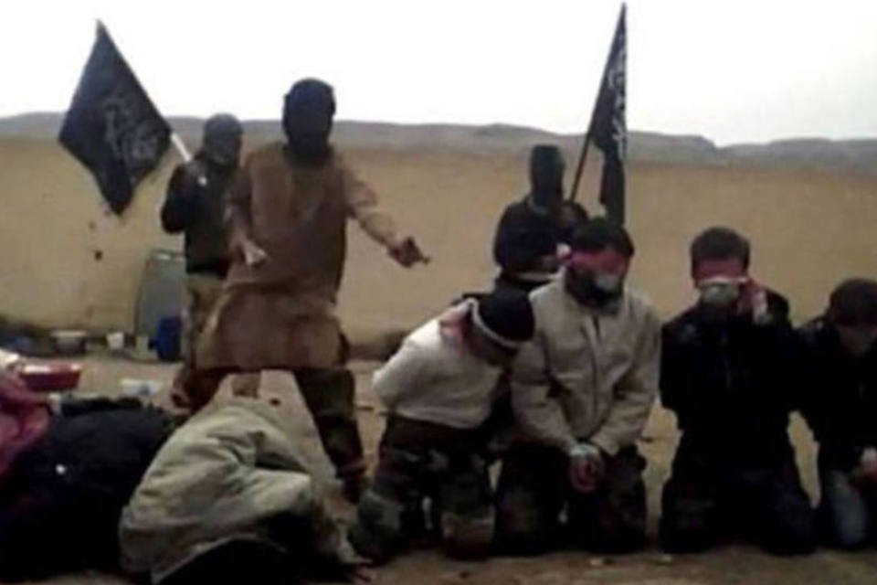 Jihadistas executam homens favoráveis ao regime sírio
