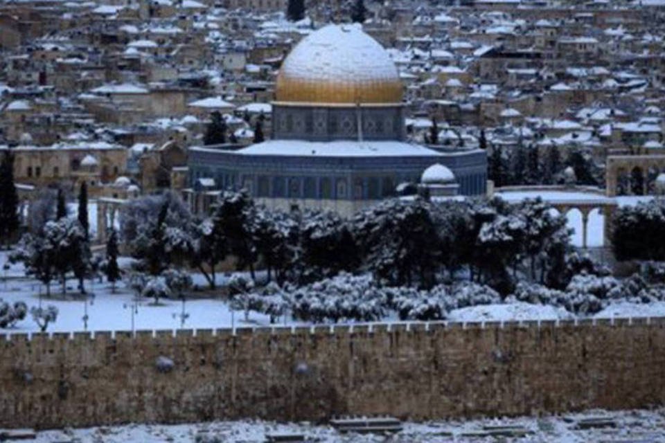 Muçulmanos com acesso ilimitado para oração em Jerusalém