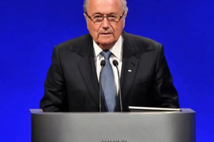 Blatter: "será adotada uma resolução para lutar contra o racismo e contra qualquer forma de discriminação no futebol, e isto será crucial", disse
 (Carl Court/AFP)