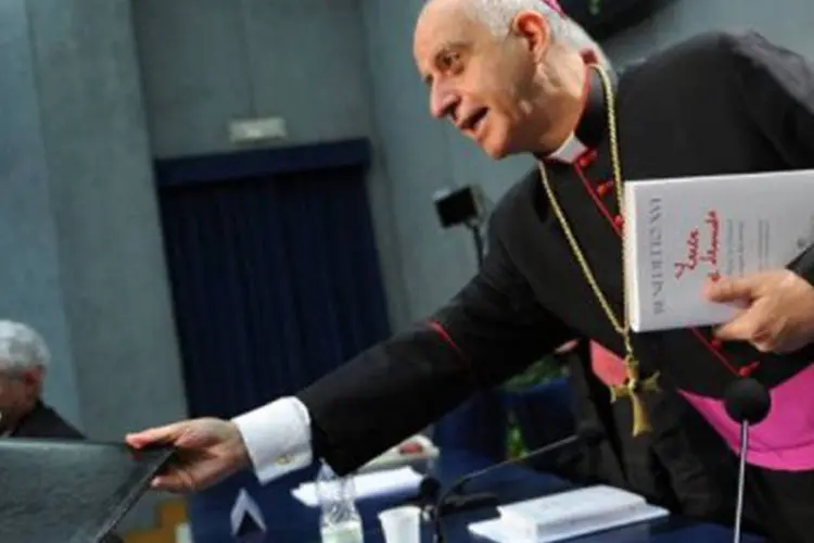 
	O arcebispo italiano Rino Fisichella: &quot;cada diocese pode organizar sua ora&ccedil;&atilde;o de adora&ccedil;&atilde;o como desejar&quot;, indicou&nbsp;
 (Alberto Pizzoli/AFP)