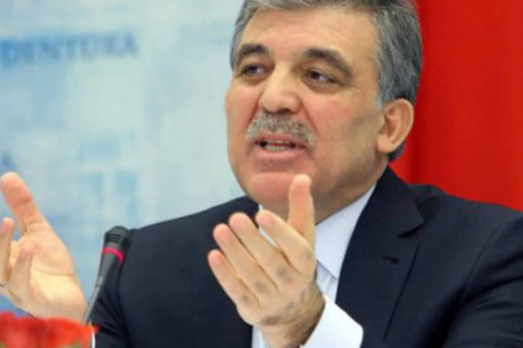 
	Abdullah Gul em 3 de abril de 2013 na Litu&acirc;nia: &quot;democracia n&atilde;o significa apenas elei&ccedil;&otilde;es&quot;, afirmou
 (Petras Malukas/AFP/AFP)