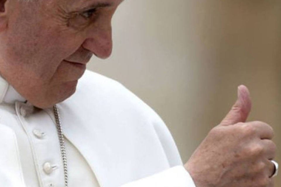 Papa Francisco envia carta a britânico sobre Síria e pobres