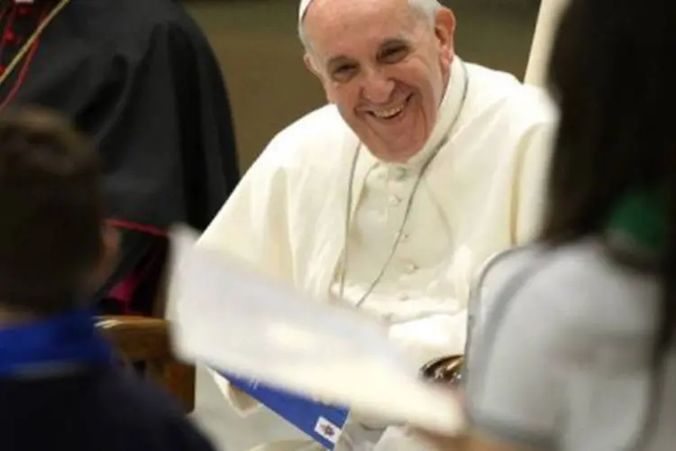 
	Papa Francisco: cerca de 64,6% da popula&ccedil;&atilde;o se declara cat&oacute;lica no Brasil, segundo o censo de 2010.
 (Andreas Solaro/AFP)