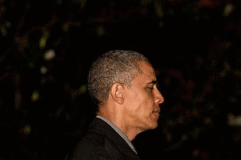 Nível de confiança em Obama cai após polêmicas