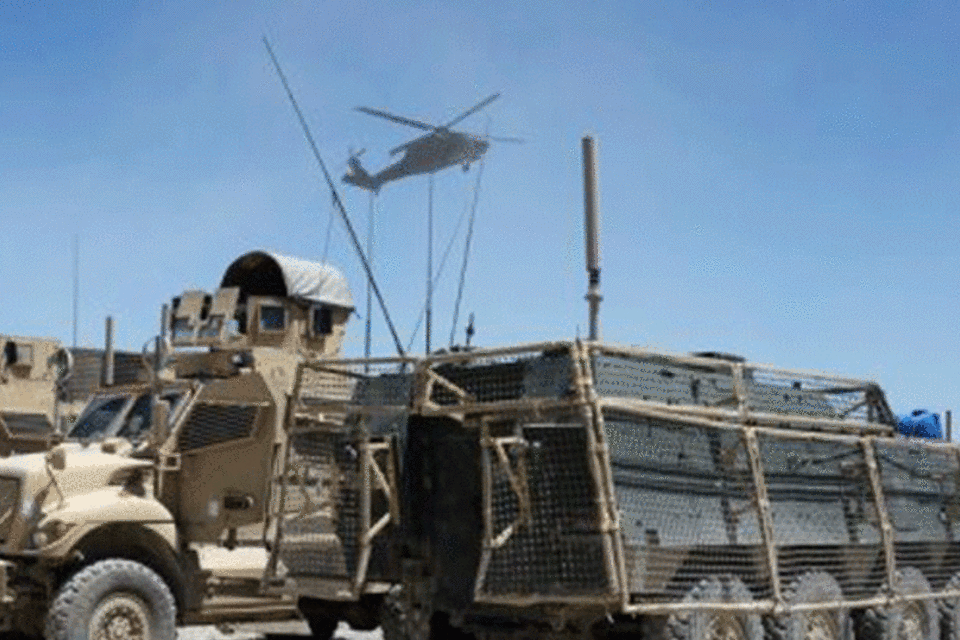 EUA destroem equipamentos militares no Afeganistão