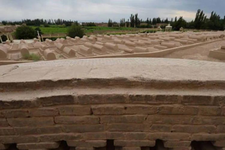 Cemitério uigur na cidade de Turpan, na província de Xinjiang: região é o lar de uma grande comunidade muçulmana uigur (Mark Ralston/AFP)