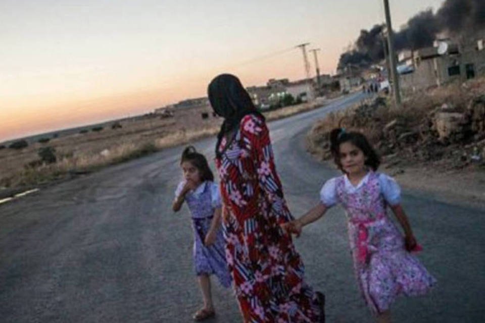 Mais de 17 mil sírios fugiram do país nos últimos três dias