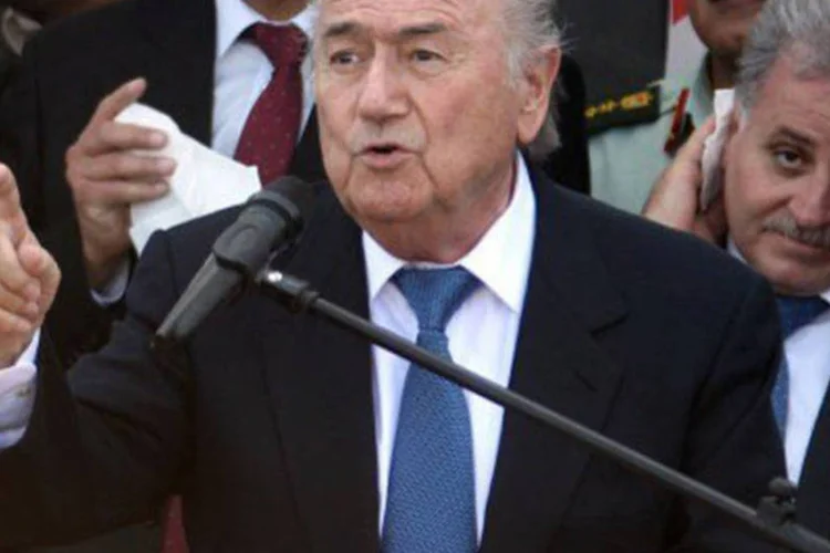 O presidente da Fifa, Joseph Blatter: se protestos "se repetirem no próximo ano, teremos de reconhecer que o Brasil não era o local adequado para disputar a Copa do Mundo", disse (Jaafar Ashtiyeh/AFP)