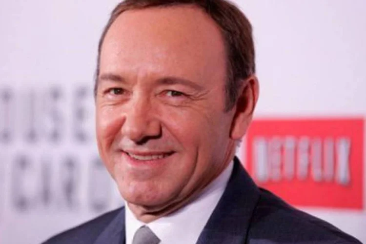 
	O ator Kevin Spacey, de &quot;House of Cards&quot;: produ&ccedil;&atilde;o&nbsp;disputa na categoria de melhor s&eacute;rie dram&aacute;tica com&nbsp;&quot;Breaking Bad&quot;,&quot;Downton Abbey&quot;,&nbsp;&quot;The Good Wife&quot;&nbsp;e&nbsp;&quot;Masters of Sex&quot;
 (Jemal Countess/AFP)