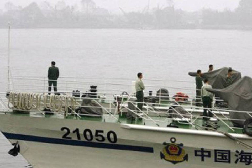 Navios chineses entram de novo em águas disputadas