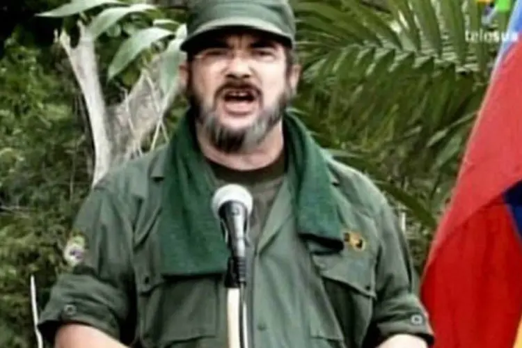O líder das FARC, Timoléon Jiménez, em 25 de maio de 2008, em imagem capturada de vídeo (AFP)