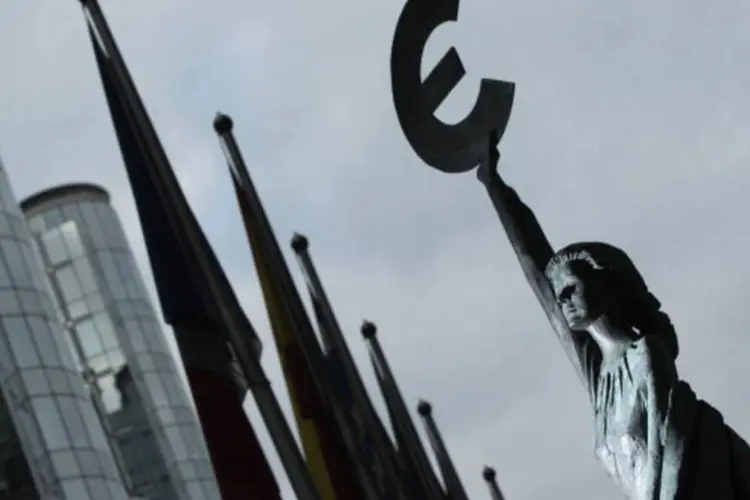 
	Escultura no pr&eacute;dio da Uni&atilde;o Europeia em Bruxelas: bloco apoiou a nomea&ccedil;&atilde;o de Al Abadi para compor o governo do Iraque
 (Getty Images)