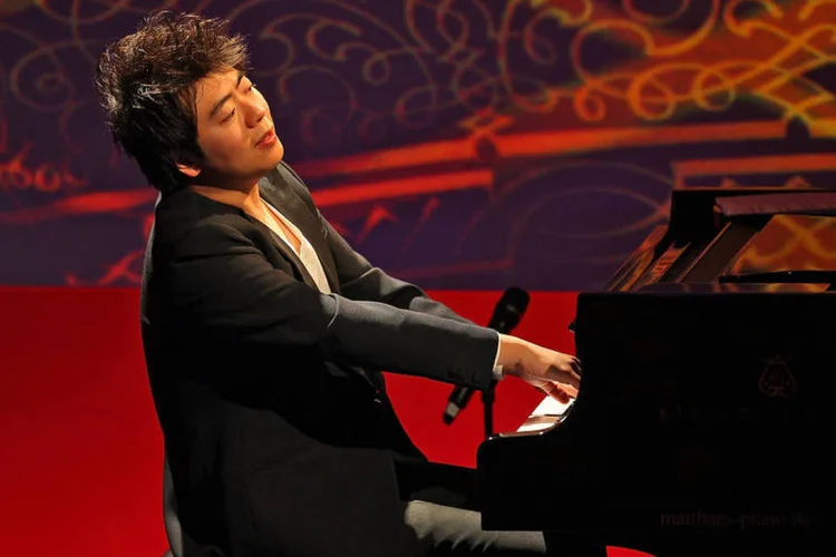 Lang Lang durante apresentação na Alemanha, em março deste ano (Thomas Niedermueller/Getty Images)