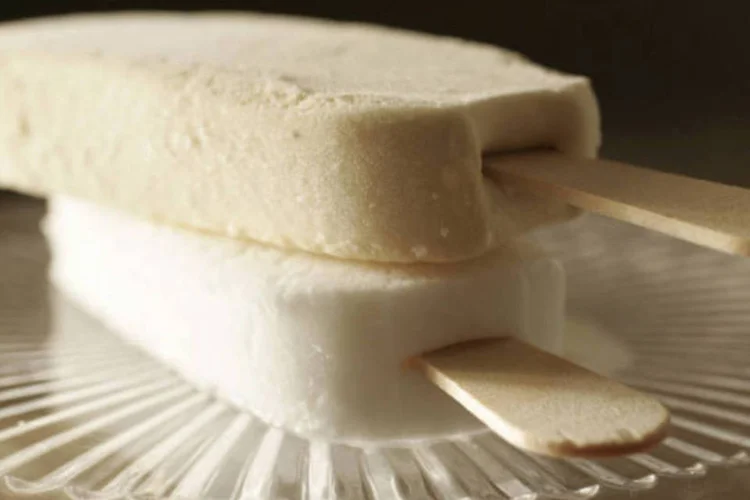 
	Picol&eacute;s Diletto: para participar, &eacute; necess&aacute;rio abrir o aplicativo entre 11h e 15h, inserir a localiza&ccedil;&atilde;o e selecionar a op&ccedil;&atilde;o &ldquo;Uber Ice Cream&rdquo;
 (Fernando Moraes)