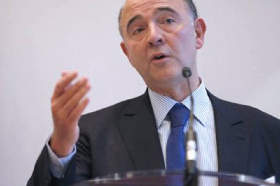 Ministro francês lamenta perda da nota AAA