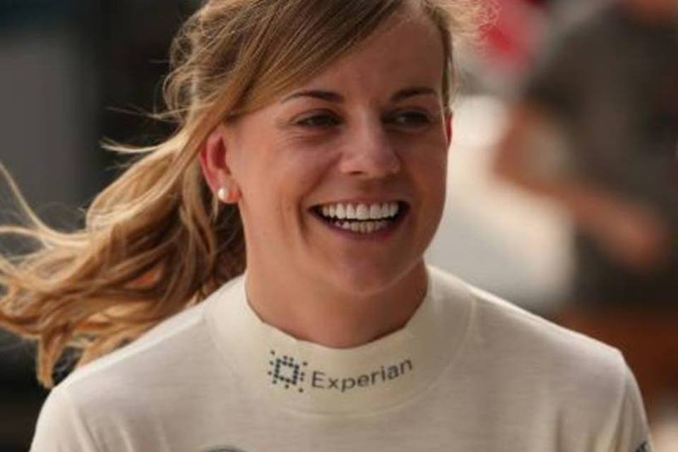 Escocesa é 1ª mulher a participar de treino da F1 em 22 anos