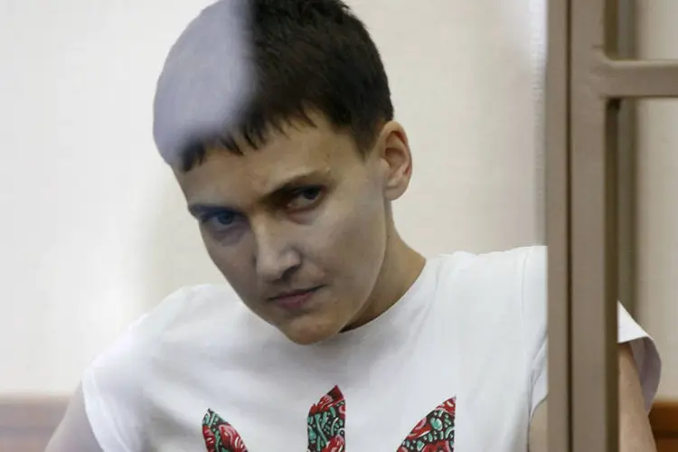 
	Piloto ucraniana: &quot;Savchenko cometeu o assassinato de comum acordo com um grupo de pessoas&quot;
 (Reuters)
