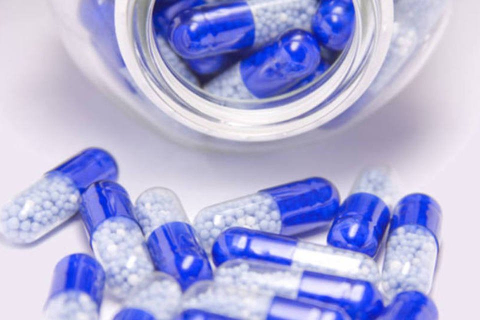Anvisa quer ir à Justiça contra venda da "pílula do câncer"