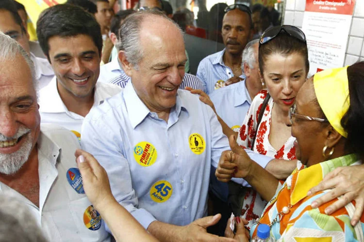 
	Pimenta da Veiga: o tucano tem a maior taxa de rejei&ccedil;&atilde;o (13%), seguido do petista Pimentel, com 09%
 (Léo Lara)