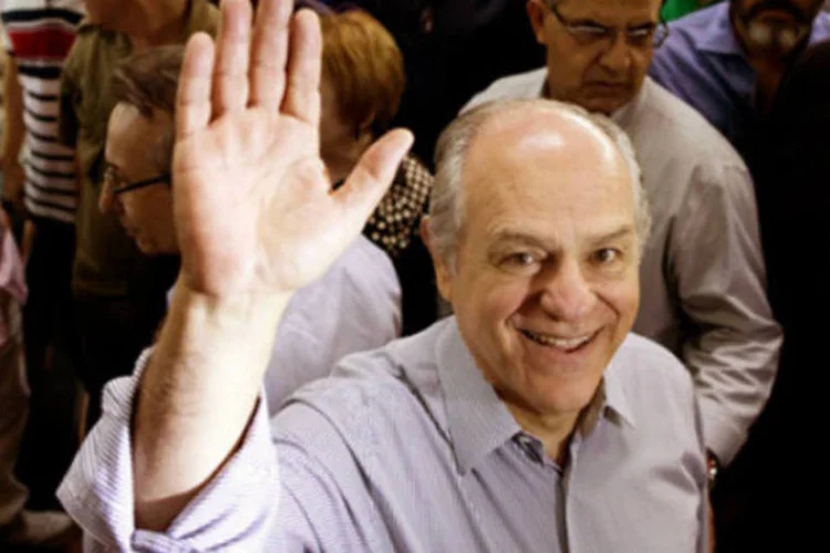 
	Pimenta da Veiga: capitaliza&ccedil;&atilde;o pode ser em venda da &aacute;gua de origens, disse candidato
 (Divulgação/Facebook/Pimenta da Veiga)