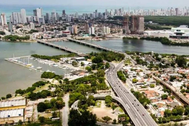 
	Recife: segundo dados do&nbsp;Caged, saldo l&iacute;quido de gera&ccedil;&atilde;o de empregos no m&ecirc;s passado na regi&atilde;o Nordeste foi de 32.454 vagas
 (Portal da Copa/Wikimedia Commons)