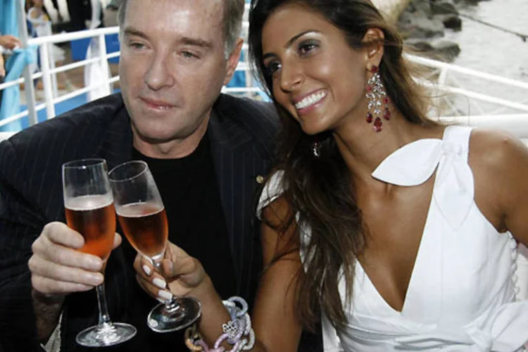 Eike e Flavia Sampaio: mulher de Eike foi à prisão com dois advogados e conversou com o marido pelo parlatório (MAURICIO MELO)