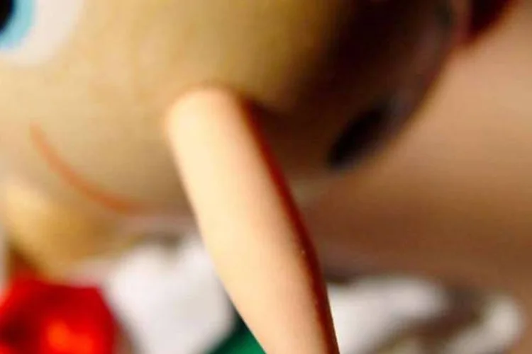 Pessoas de carne-e-osso mentem tanto, ou mais, do que o boneco de madeira