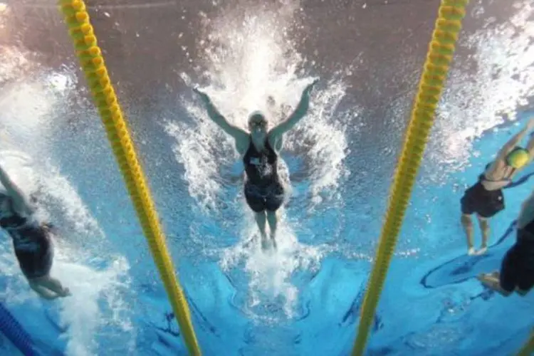 Competição de natação no Pan de Guadalajara (Bello/Getty Images)