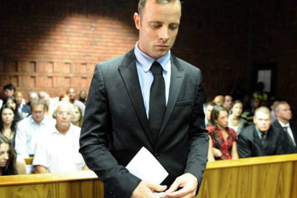 
	Oscar Pistorius alega que matou por engano a namorada
 (AFP/ Stephane de Sakutin)