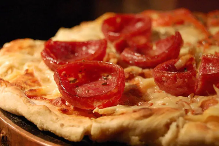 
	Pizza: as 8 mil pizzarias de S&atilde;o Paulo produzem um milh&atilde;o de redondas diariamente
 (Freeimages)