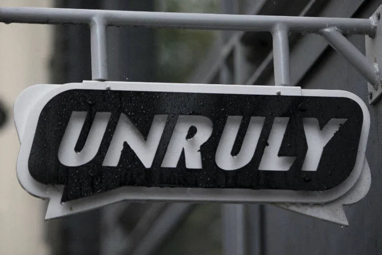 Placa de escritório da empresa britânica de tecnologia Unruly (Neil Hall/Reuters)