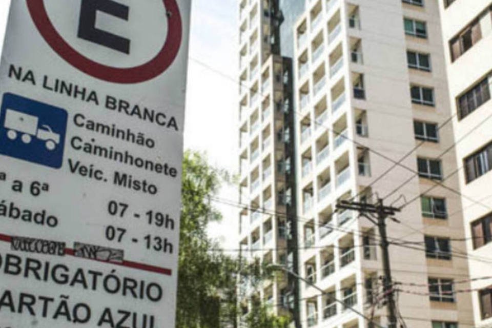 Prefeitura de SP tornará serviço de zona azul eletrônico