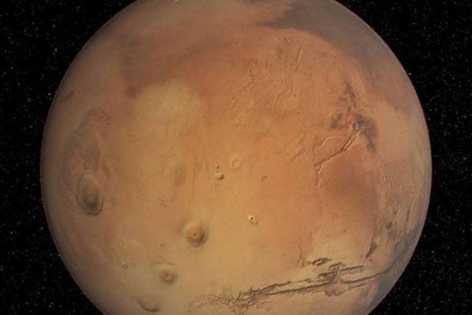 Possível presença de água abre chance de vida em Marte