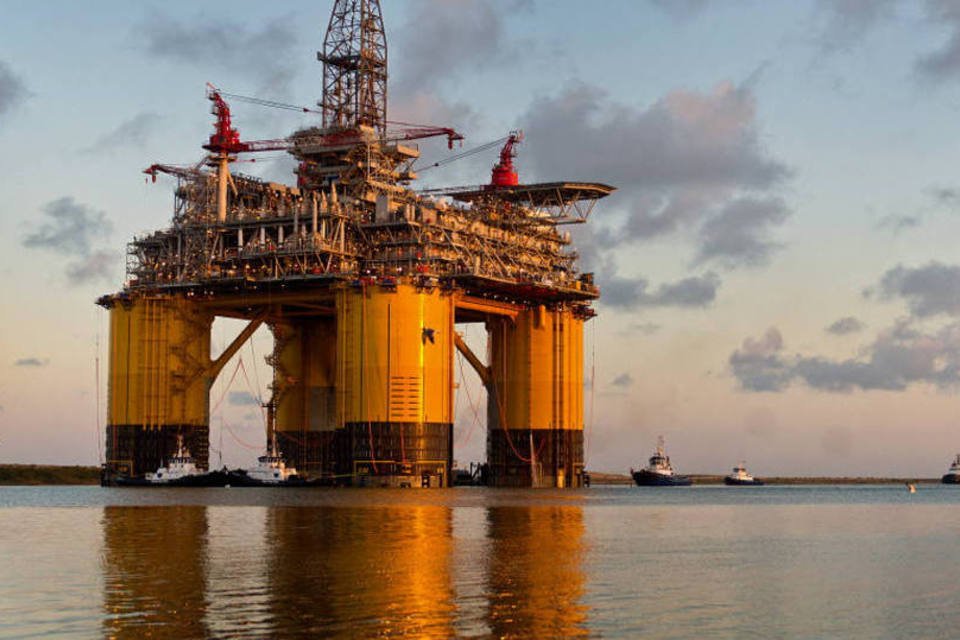 Plataforma para a exploração de petróleo da Shell em Ingleside, no Texas (Eddie Seal/Bloomberg)