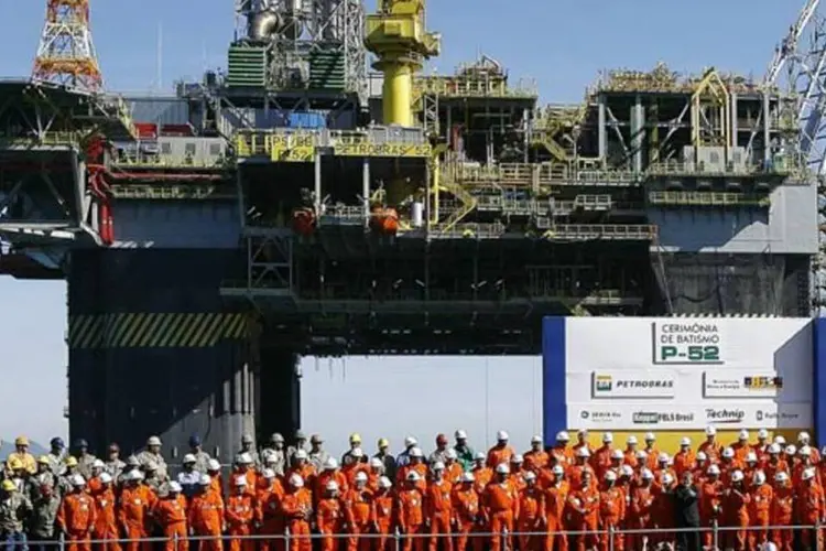 Plataforma da Petrobras: investimento em petróleo e gás chegará a R$ 378 bi até 2014 (Ricardo Stuckert/Presidência da República)