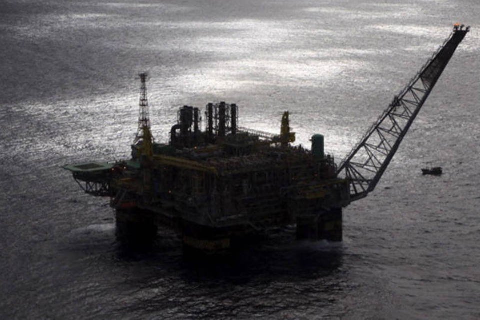 Ministro saudita quer mercados de petróleo estáveis