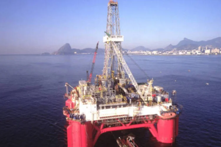 Plataforma da Petrobras: segundo o presidente Lula, Brasil vai construir plataformas em países que não têm a tecnologia necessária (EXAME.com)