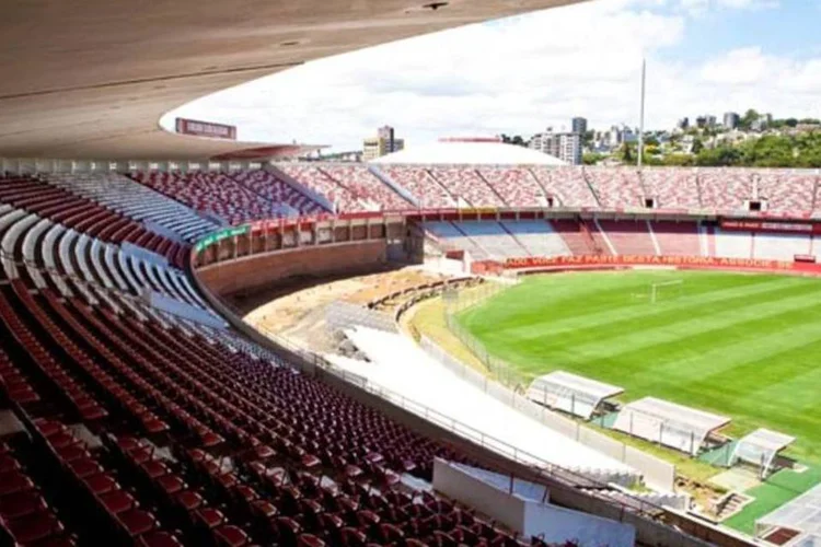 Além do estádio, o ginásio anexo também será reformado (Monitoramento/Ministério do Esporte)