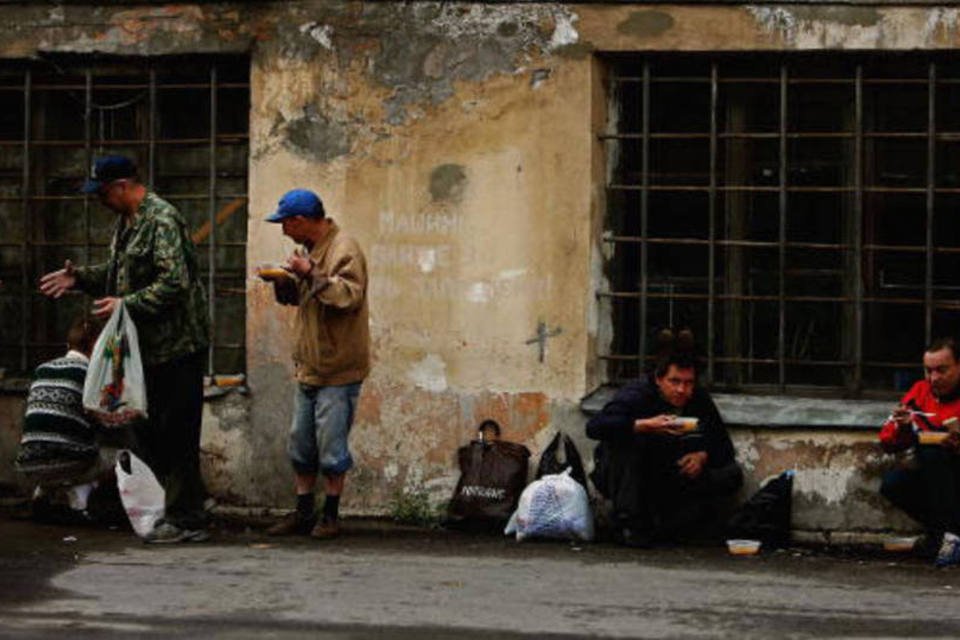 Crise deixou 5 milhões na linha da pobreza, admite Rússia