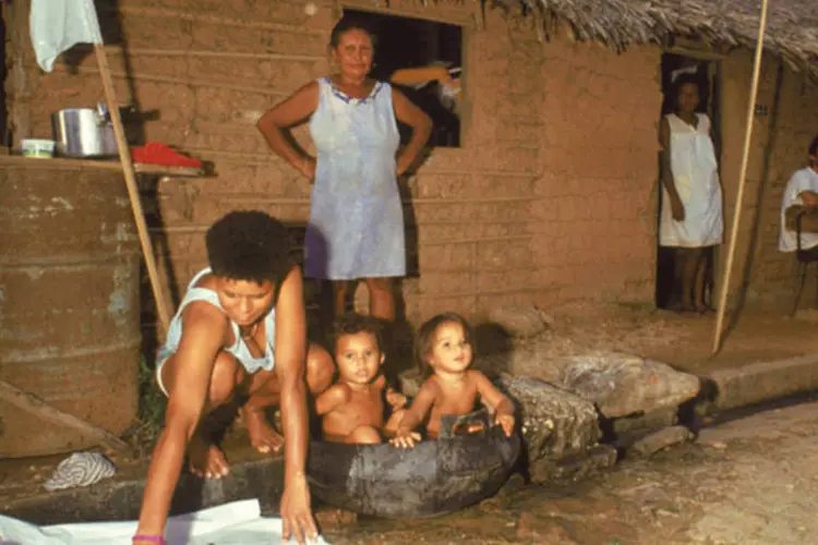O relatório indica situação de maior pobreza entre os adolescentes em assentamentos e favelas e também entre aqueles que vivem na Amazônia e no semiárido (Alcides Filho)