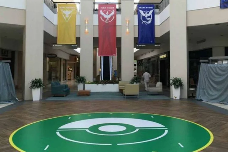 Shopping: o local diz que ele se valoriza pelas 3 pokestops nas proximidades e que pretende criar eventos e brindes pokémons (Reprodução/Facebook)
