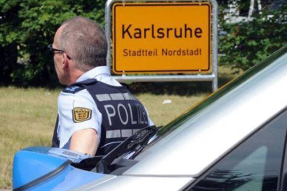 Homem mata representante local na Alemanha e comete suicídio