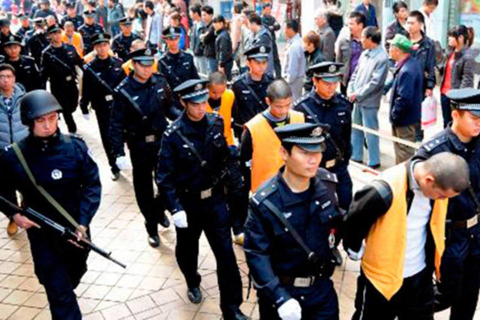 China executou 2.400 condenados em 2013, afirma ONG