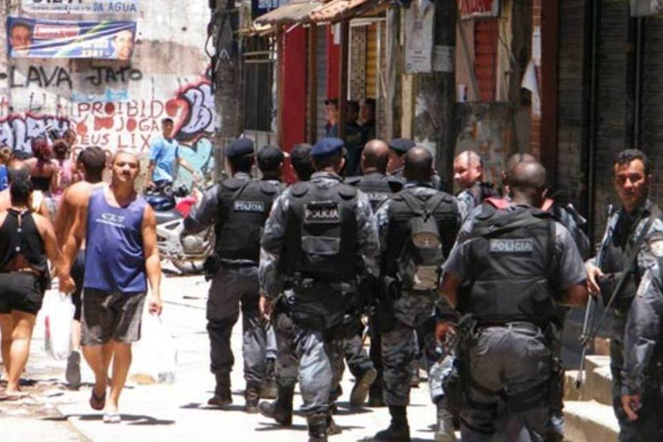 Após ataque, segurança é reforçada no Complexo do Alemão